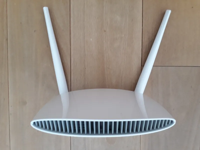 Edimax EW-7478APC router