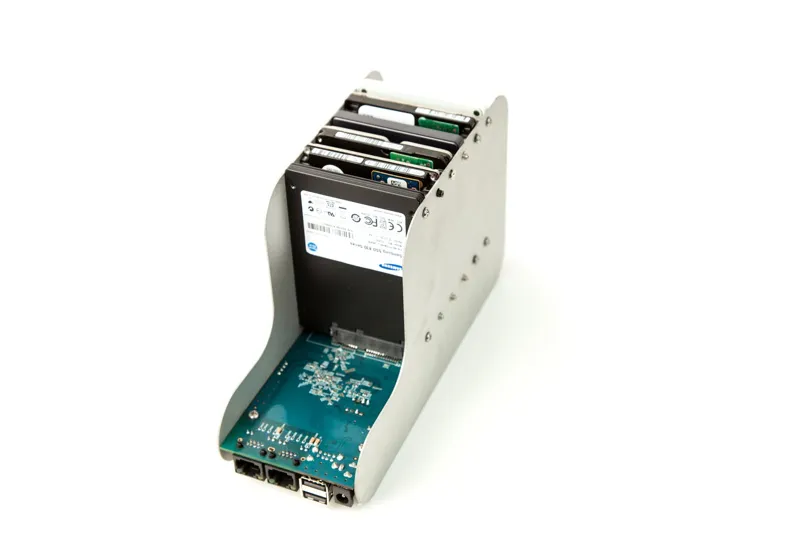 GnuBee Personal Cloud router