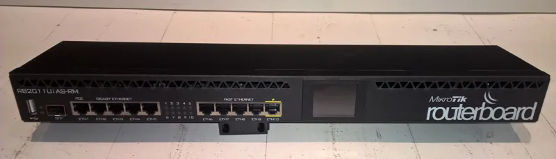 MikroTik RB2011UiAS router