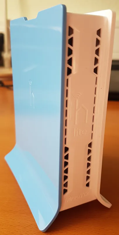 MikroTik RB941-2nD-TC (hAP lite) router
